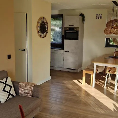 Lakeview 'rotorua' 4-6 Pers By Kawatea בית נופש *