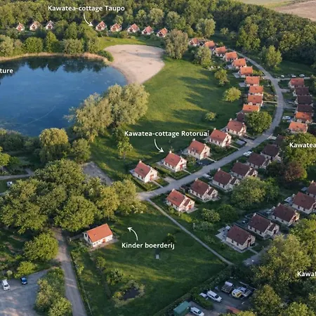 Lakeview 'rotorua' 4-6 Pers By Kawatea Feriehus *